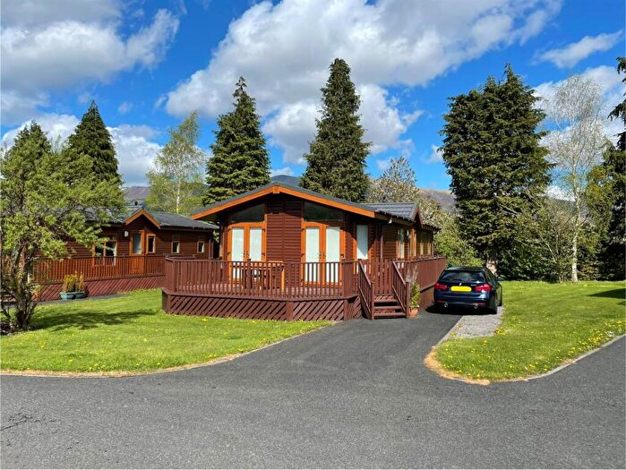 2 Bedroom Property For Sale In Braithwaite Village, Braithwaite, Cumbria, CA12