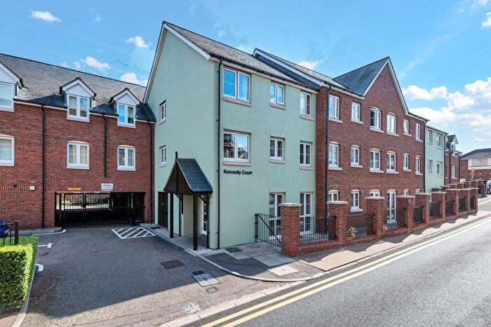 1 Bedroom Flat For Sale In Fish Hill, Kennedy Court Fish Hill, SG8