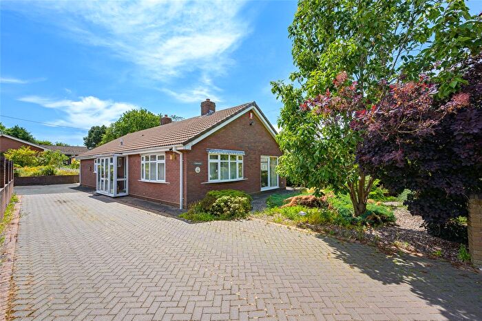 3 Bedroom Bungalow For Sale In Princes End, Dawley Bank, Telford, Shropshire, TF4