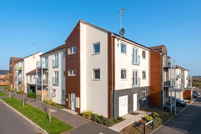 2 Bedroom Apartment To Rent In Eighteen Acre Drive, Patchway, Bristol, South Gloucestershire, BS34