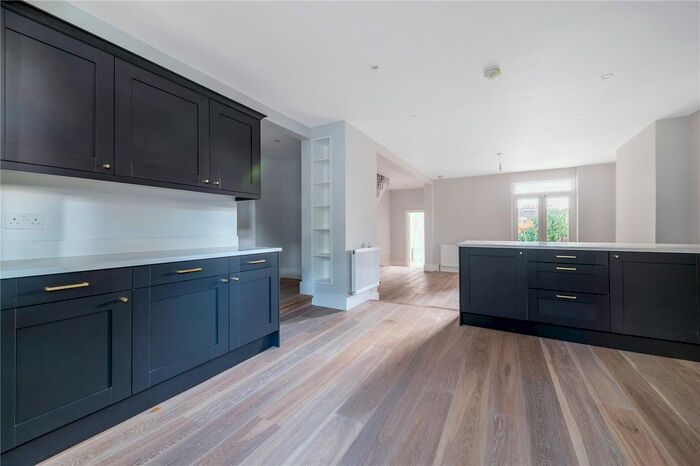 4 Bedroom Flat To Rent In Jerningham Road, London, SE14