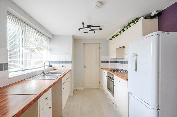 1 Bedroom Apartment For Sale In Regent Street, Bletchley, MK2