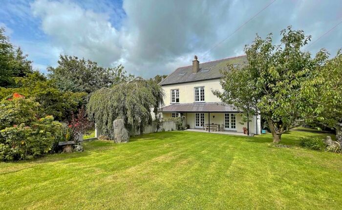 4 Bedroom Semi-Detached House For Sale In Capel Glascoed, Penisarwaun, Caernarfon, Gwynedd, LL55