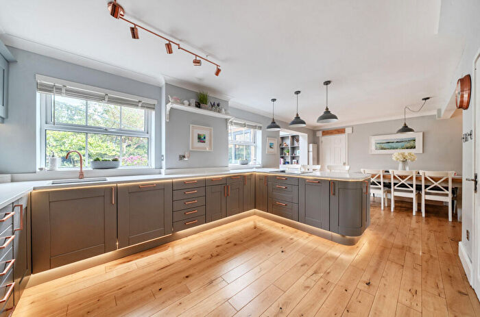 4 Bedroom Detached House For Sale In Doddington Close, Lower Earley, RG6