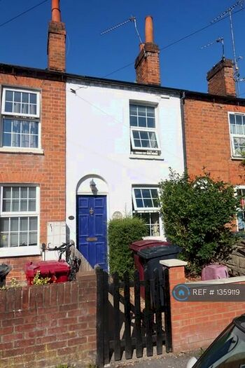 2 Bedroom Terraced House To Rent In St Johns Street, Reading, RG1