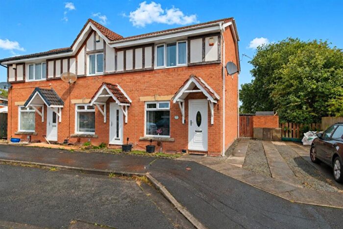 3 Bedroom End Of Terrace House For Sale In Magnolia Drive, Cambuslang, G72