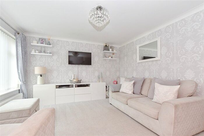 3 Bedroom Terraced House For Sale In Foxglove Green, Willesborough, Ashford, Kent, TN24