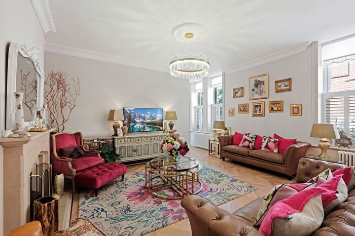 1 Bedroom Flat For Sale In Barnsley Hall Road, Barnsley Hall Barnsley Hall Road, B61