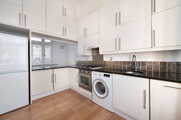2 Bedroom Property To Rent In Ossington Street, Notting Hill, London, W2