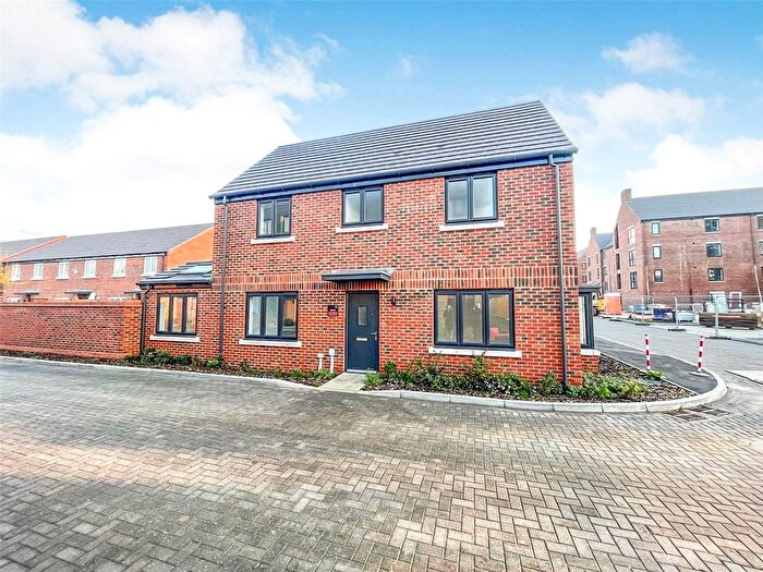 3 Bedroom Detached House To Rent In St Peters Quarter, Chertsey, Surrey, KT16