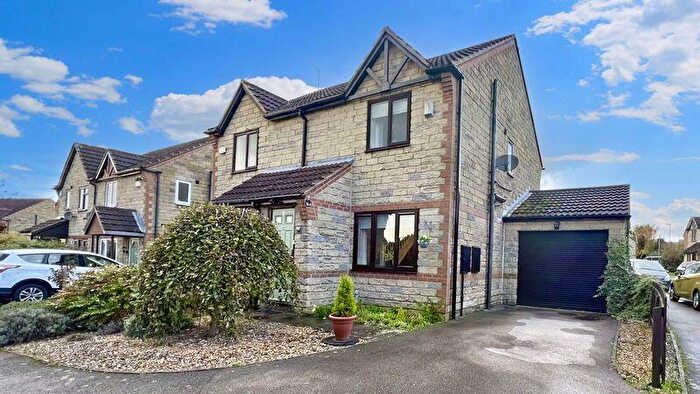 2 Bedroom Semi-Detached House For Sale In Weeping Elm Way, Scunthorpe, DN16