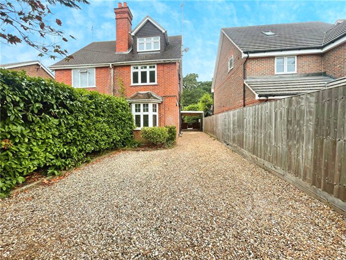 4 Bedroom Semi-Detached House To Rent In New Road, Ascot, SL5