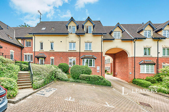 2 Bedroom Apartment To Rent In Windmill Close, Stansted, CM24