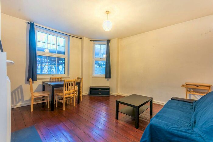 1 Bedroom Flat To Rent In Sussex Gardens, Hyde Park Estate, London, W2