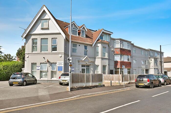 1 Bedroom Apartment For Sale In Christchurch Road, Bournemouth, BH1