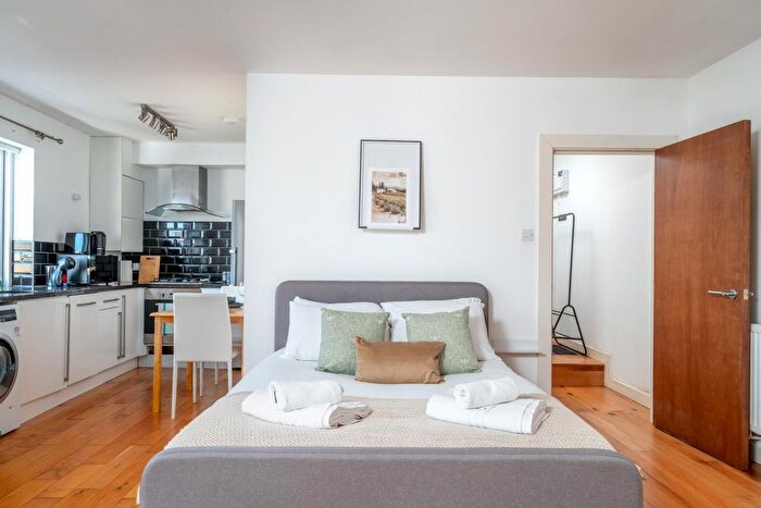 Studio To Rent In Webster Road, Bermondsey, Southwark, SE16