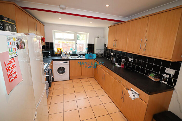 6 Bedroom Property To Rent In Gordon Avenue, Southampton, SO14