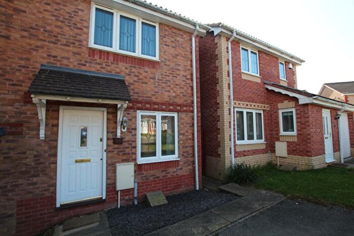 2 Bedroom Semi-Detached House To Rent In Clos Cwm Garw, Mountain View, Caerphilly, CF83