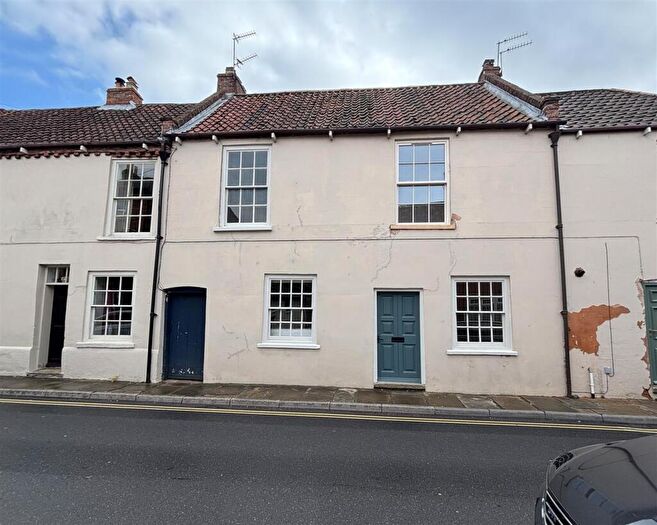 2 Bedroom Terraced House To Rent In Pinfold Street, Howden, DN14