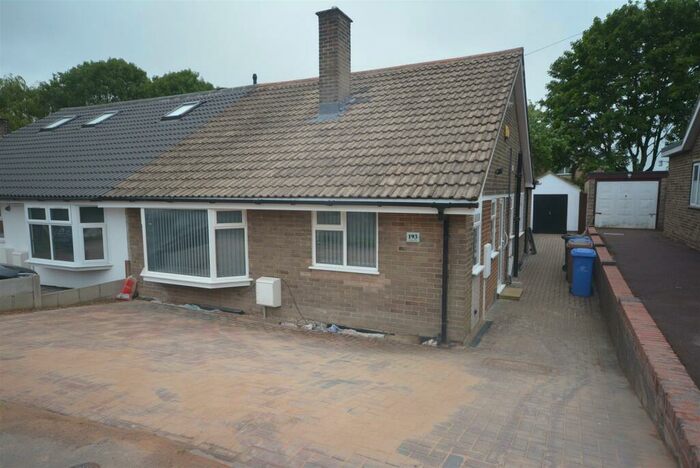 3 Bedroom Semi-Detached Bungalow To Rent In Vicarage RoadMickleoverDerby, DE3