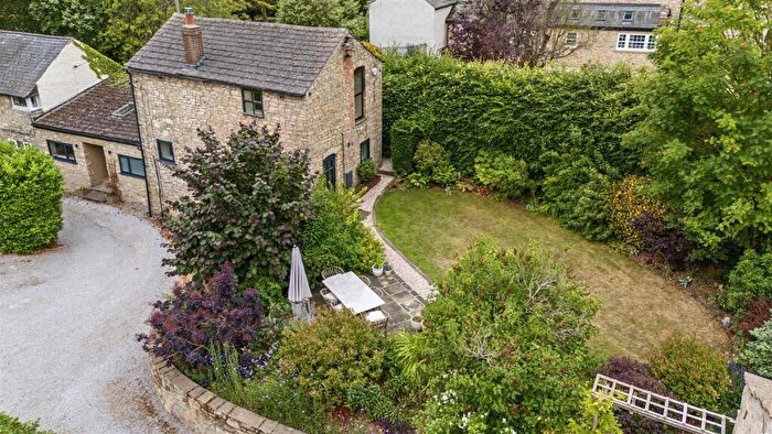 3 Bedroom Link Detached House For Sale In High Street, South Milford, North Yorkshire, LS25
