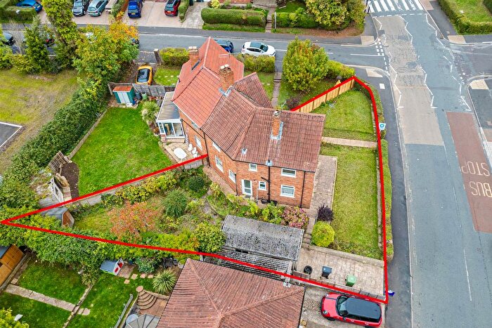 3 Bedroom Semi-Detached House For Sale In Westbury Lane, Bristol, BS9