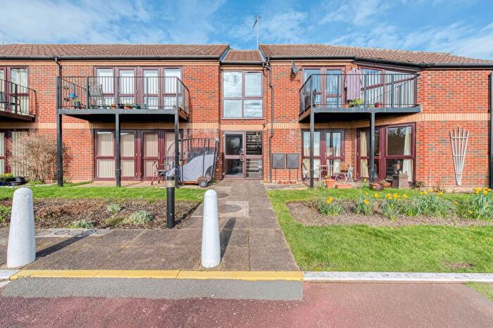 2 Bedroom Flat For Sale In Church Street, Diss, IP22