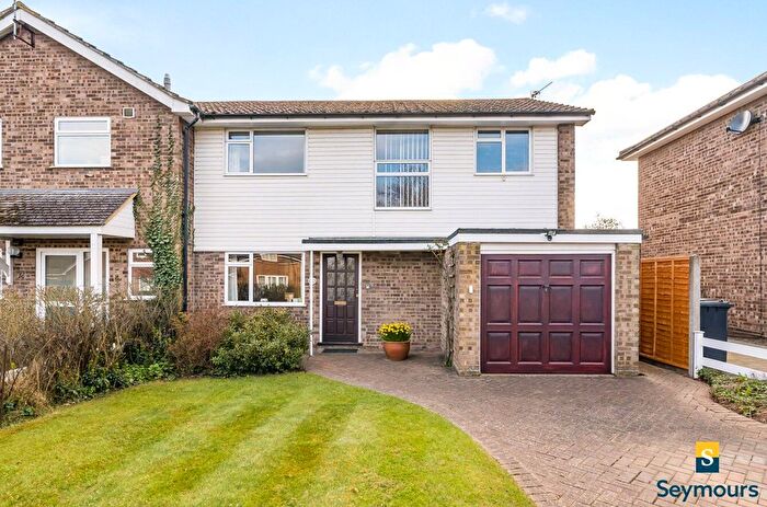 4 Bedroom Semi-Detached House For Sale In Jacob's Well, Guildford, Surrey, GU4