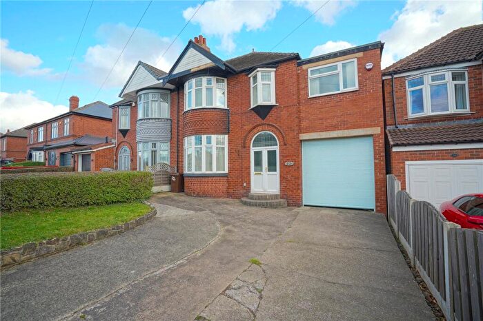 4 Bedroom Semi-Detached House For Sale In East Bawtry Road, Rotherham, S60
