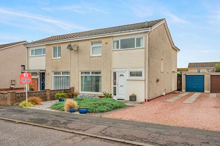 3 Bedroom Semi-Detached House For Sale In St. Johns Way, Bo'ness, EH51