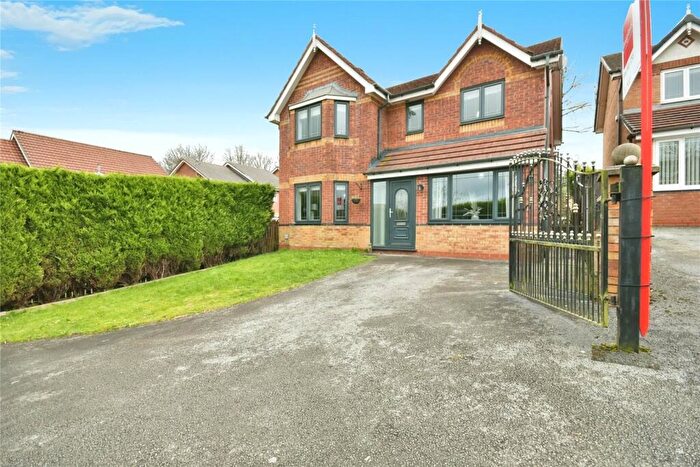 4 Bedroom Detached House To Rent In Elmwood Park, Stalybridge, SK15