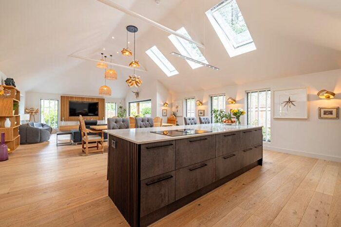5 Bedroom Detached House For Sale In Stunning Contemporary Home Minutes From Millfield School, BA16