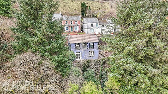 3 Bedroom Detached House For Sale In Braich-y-Cymer Road, Pontycymer, Bridgend, CF32