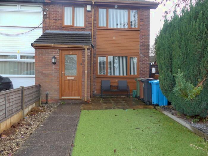 2 Bedroom Terraced House To Rent In Lucerne Close, Chadderton, Oldham, OL9