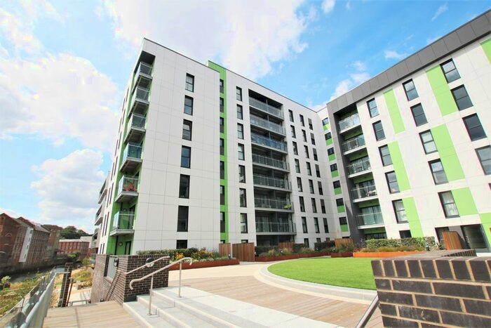 2 Bedroom Flat To Rent In Hathor, Geoffrey Watling Way, Norwich, NR1