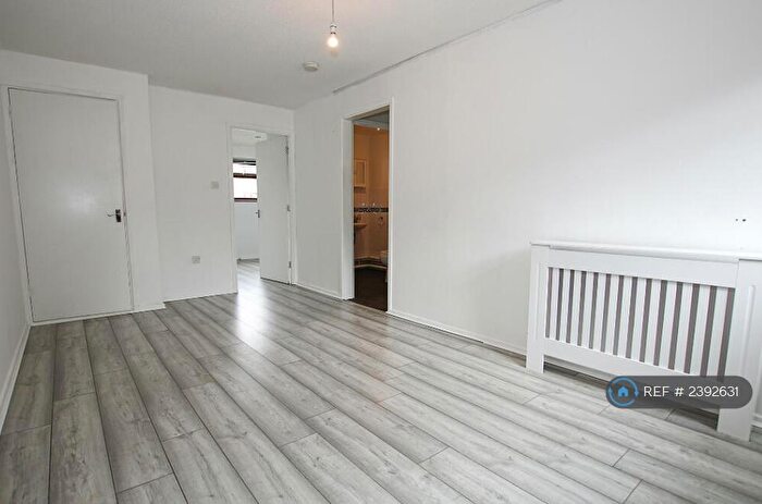 1 Bedroom Flat To Rent In Weston Way, Newmarket, CB8