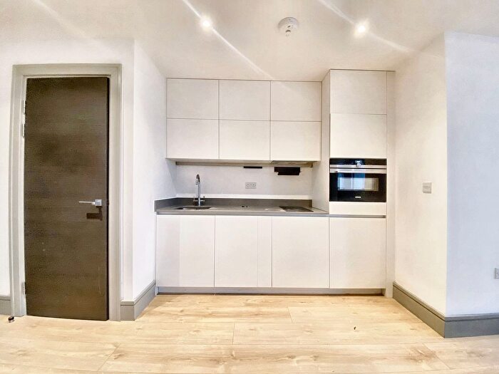 Studio To Rent In Mercantile House, Market Square, UB8