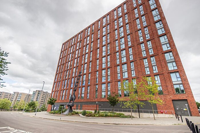 2 Bedroom Flat To Rent In Old Trafford, Trafford Park, Manchester, M17