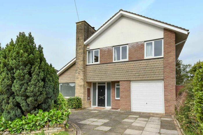 4 Bedroom Detached House To Rent In Abingdon, Oxfordshire, OX14