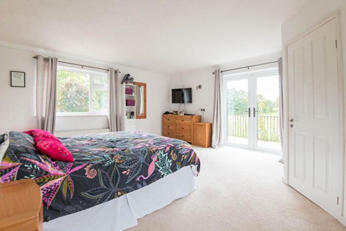 5 Bedroom Detached House For Sale In Cheristow, EX15