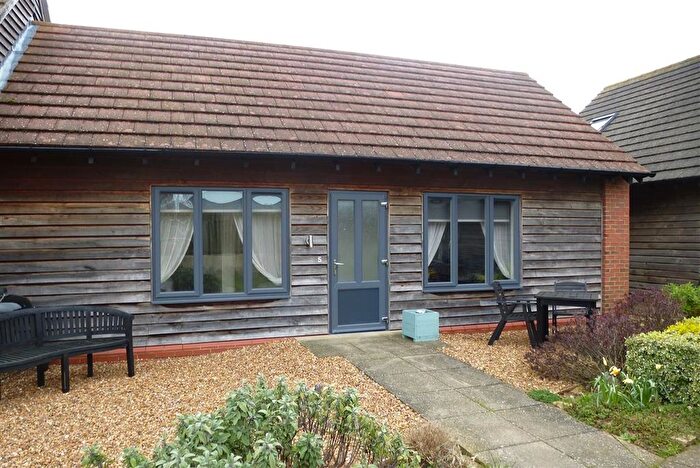 1 Bedroom Flat To Rent In Thrupp Wharf, Cosgrove, Milton Keynes, MK19
