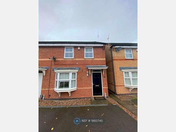 3 Bedroom Semi-Detached House To Rent In Avonmouth Drive, Alvaston, Derby, DE24
