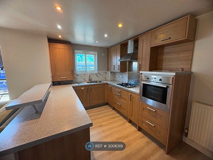 2 Bedroom Flat To Rent In Bedford Court, Preston, PR1