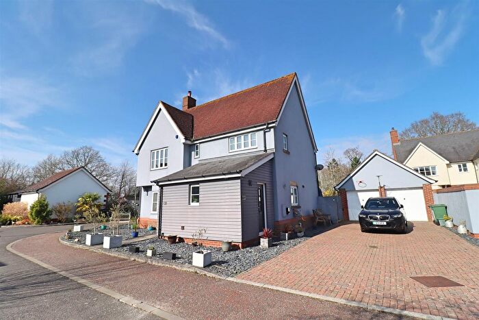 4 Bedroom Detached House For Sale In Mary Ruck Way, Black Notley, Braintree, CM77