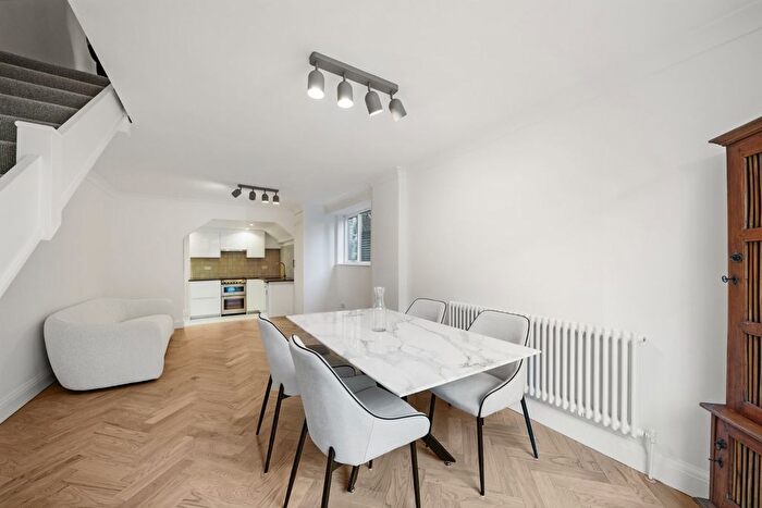 1 Bedroom Flat To Rent In St. Helens Gardens, North Kensington, W10