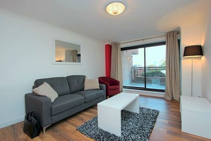 3 Bedroom Apartment To Rent In Free Trade Wharf, London, E1W