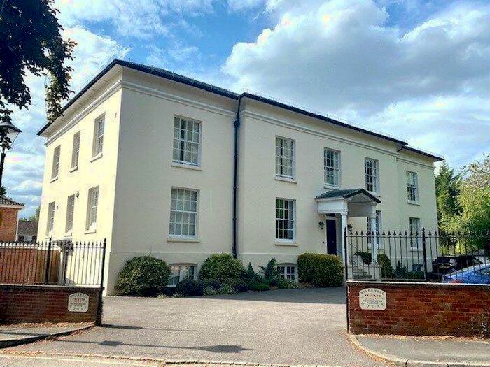 2 Bedroom Maisonette To Rent In The Meads, Romsey, Hampshire, SO51