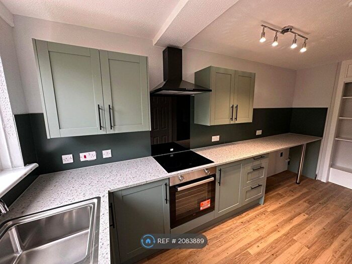 2 Bedroom Flat To Rent In Braehead Road, Cumbernauld, Glasgow, G67