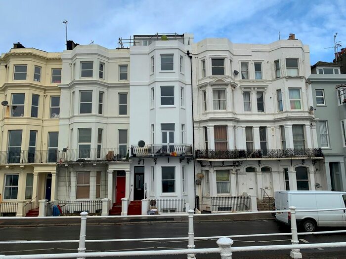 2 Bedroom Flat To Rent In Marina, St. Leonards-On-Sea, TN38