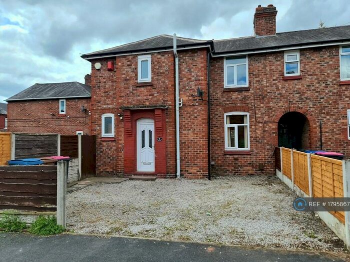 3 Bedroom End Of Terrace House To Rent In May Street, Eccles, Manchester, M30